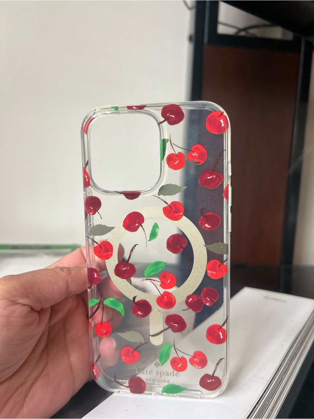 kate spade Clear Cherry iPhone Case - Red/Green iphone 16 pro case new